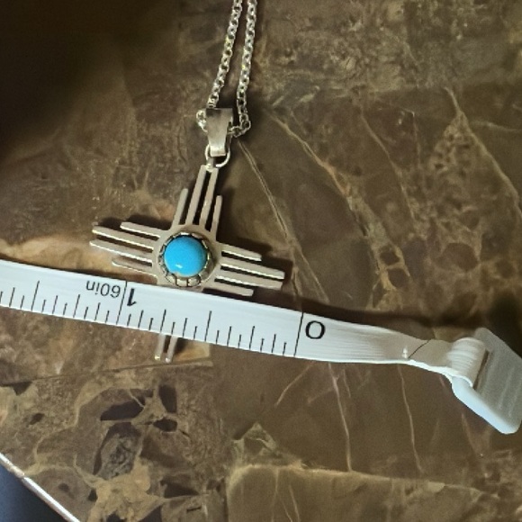 Zia symbol necklace - Picture 2 of 5